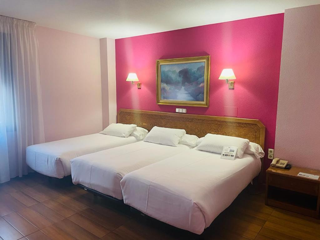 Hotel Don Carmelo Ávila Exteriör bild