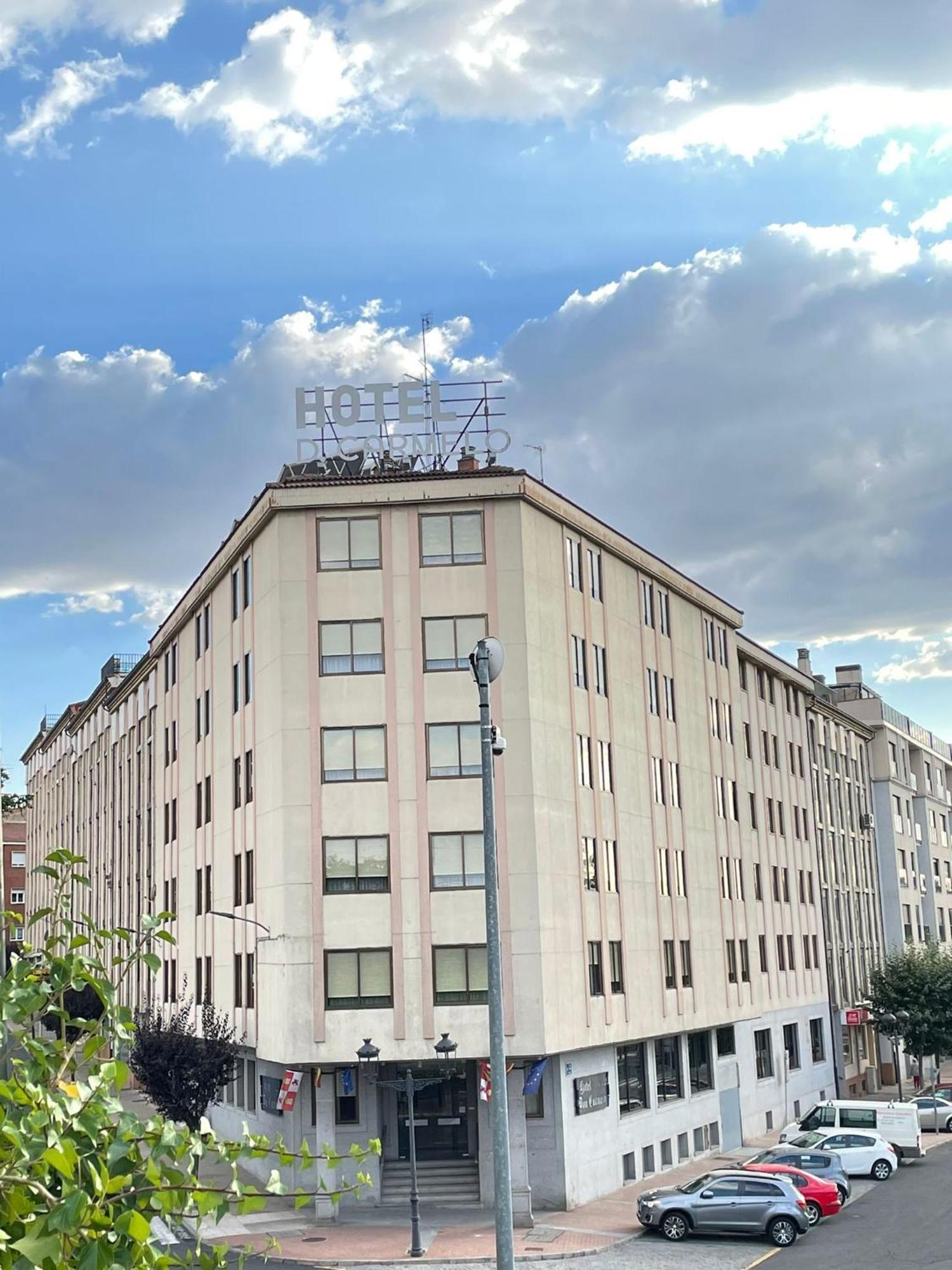 Hotel Don Carmelo Ávila Exteriör bild